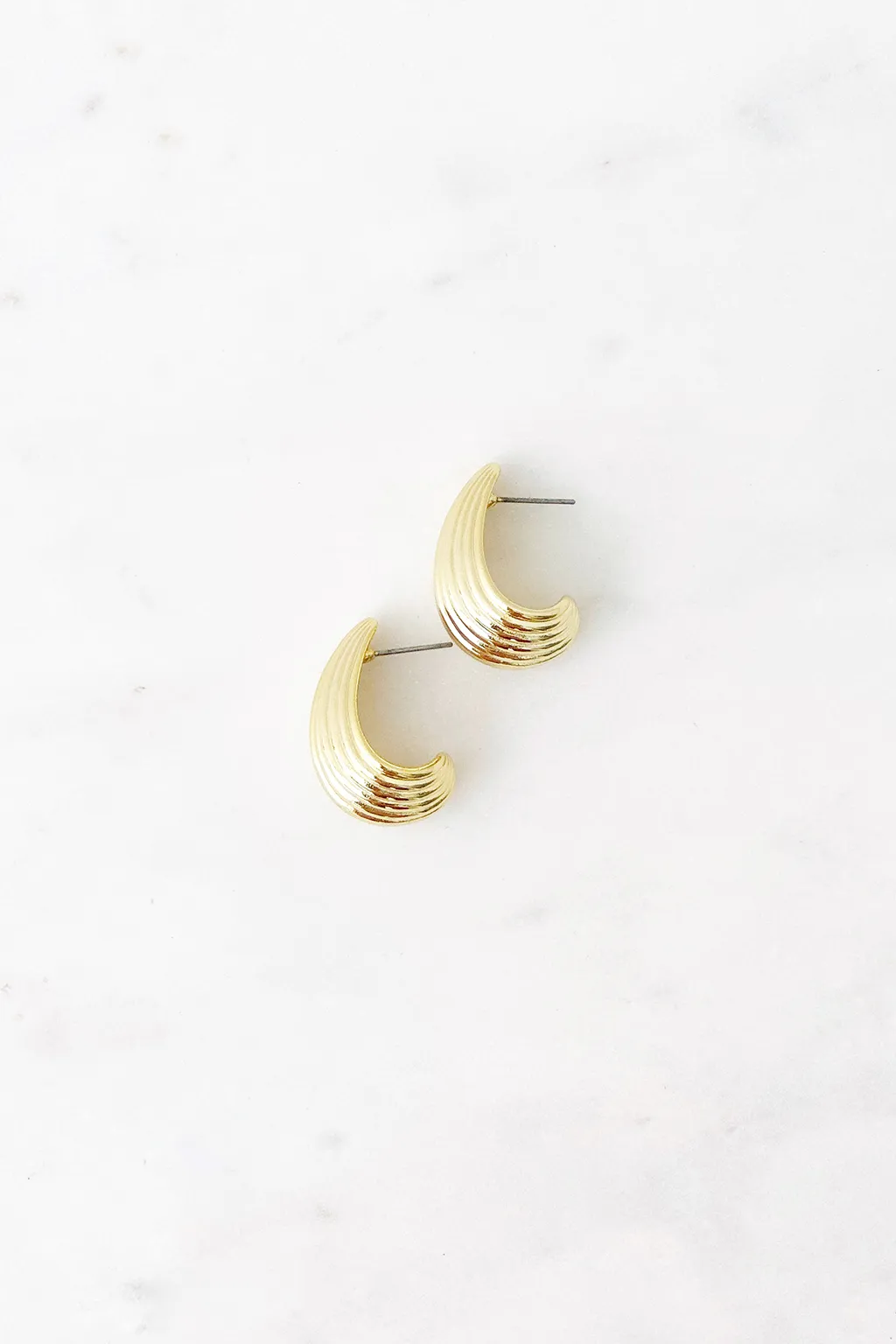 Abstract Ridged Earring-Gold