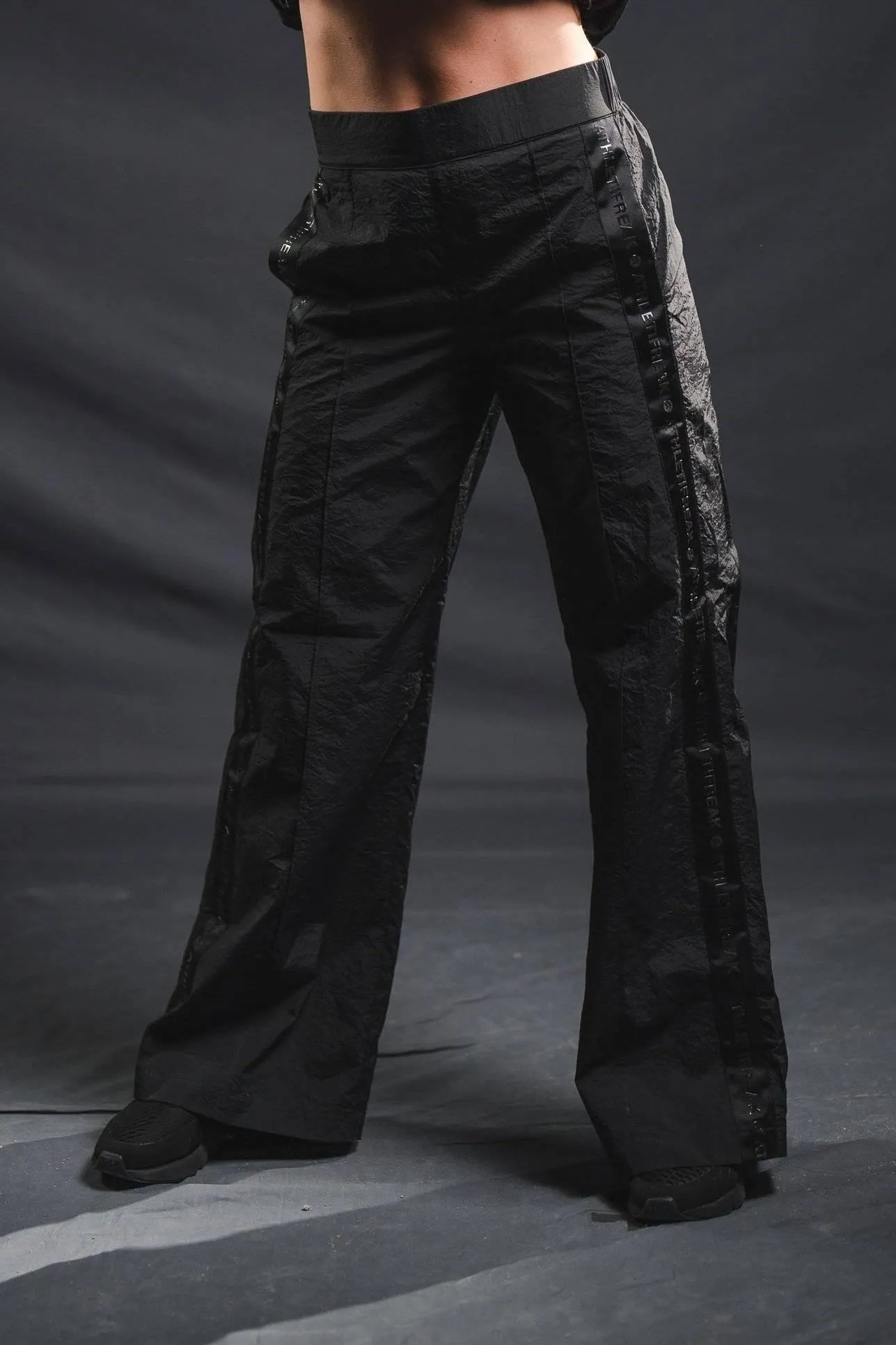 [AIRLITE] Off Duty Pants - Black