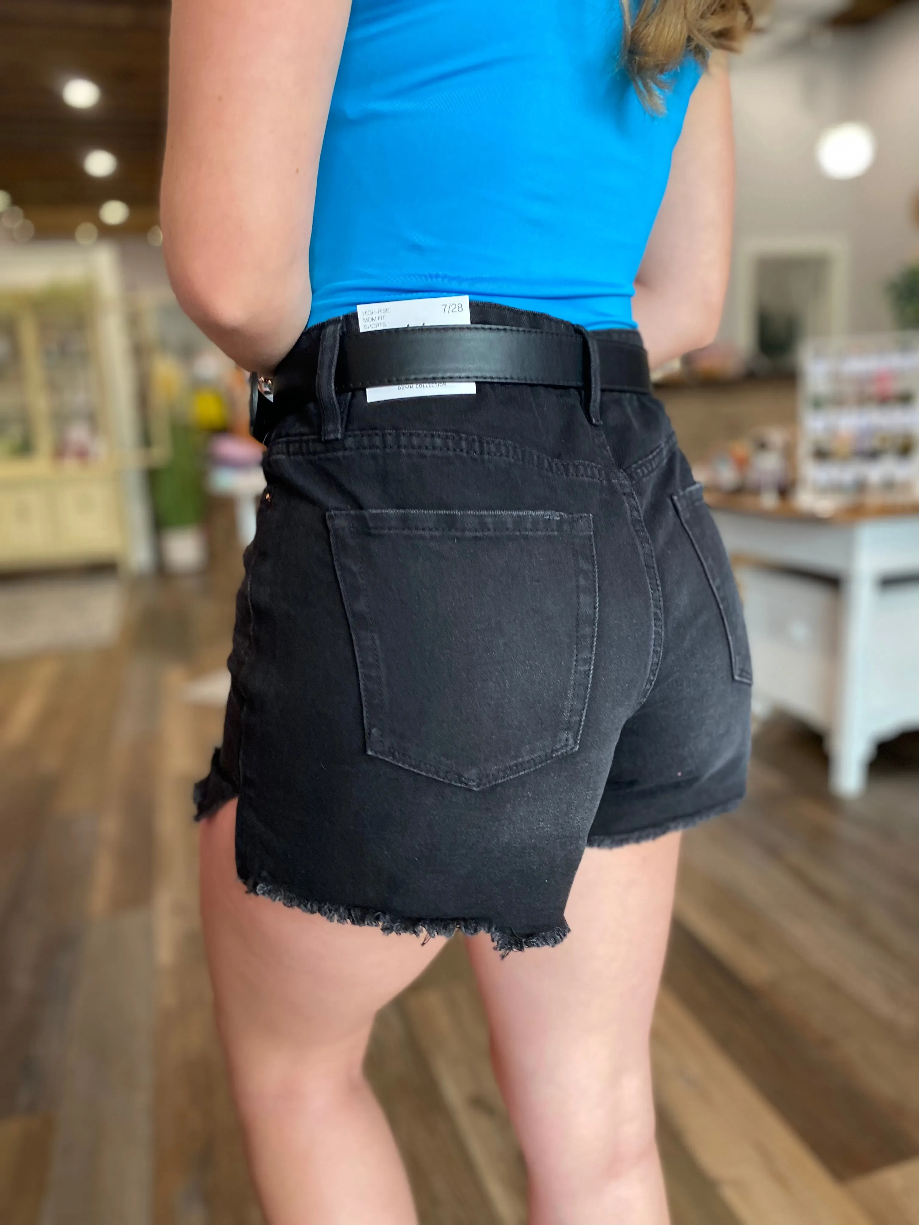 Amelia Black Mom Shorts