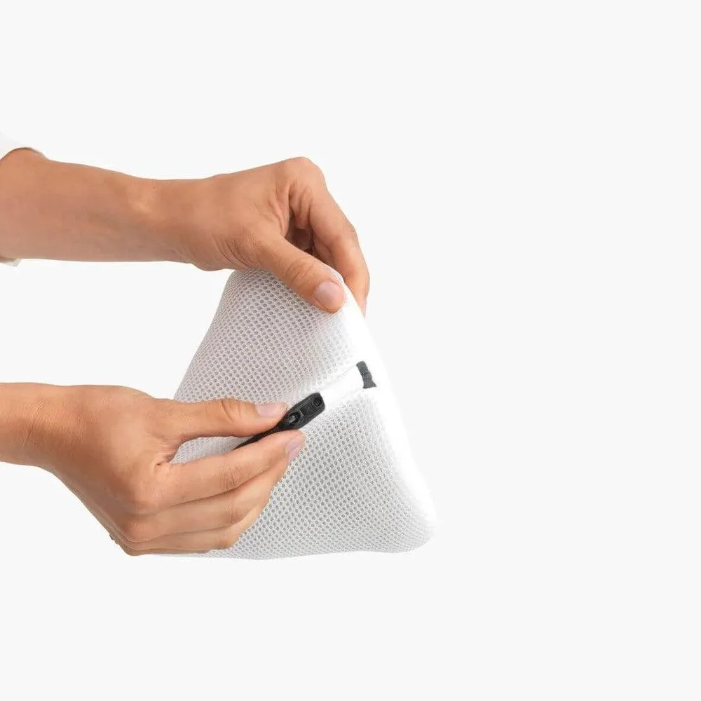Brabantia Bra Washing Bag White & Black