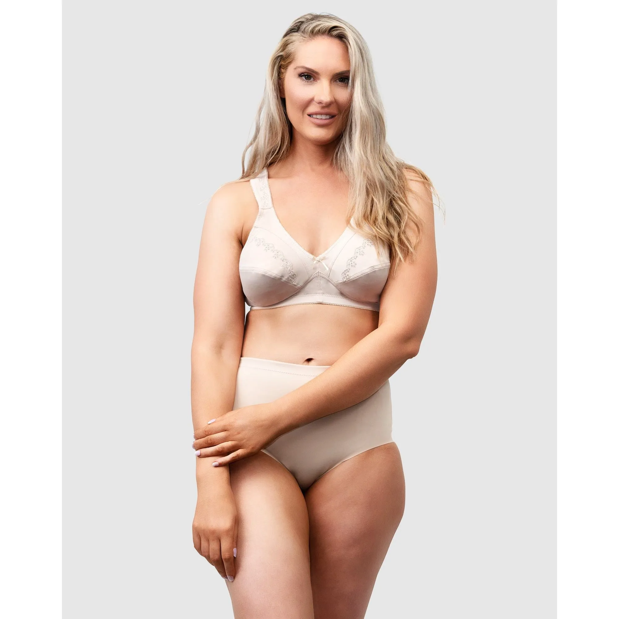 Comfortable Wide Strap Plus Size Wirefree Bra
