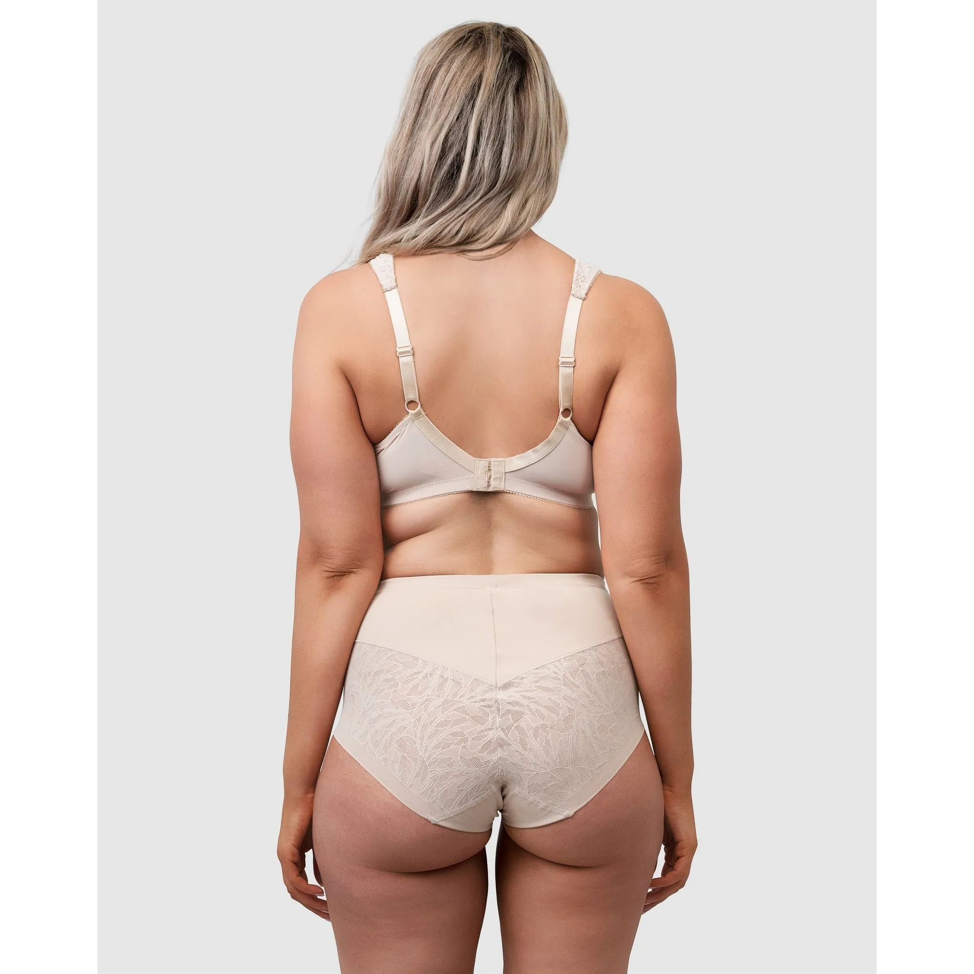 Comfortable Wide Strap Plus Size Wirefree Bra