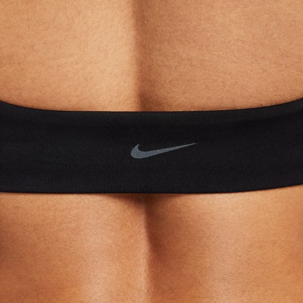 Nike Women's Medium-Support Lightly Lined Sports Bra