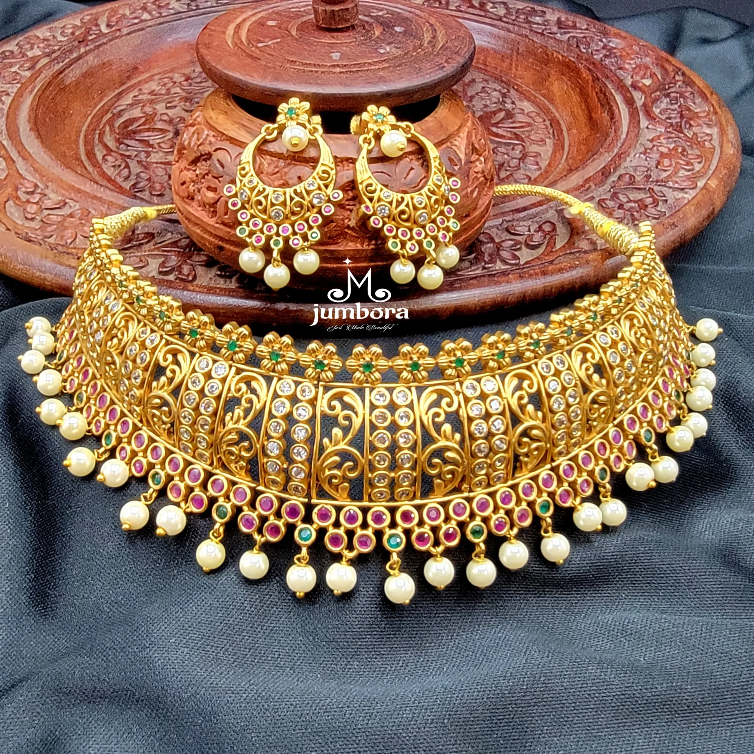 Statement Matte Gold Choker Style Necklace set